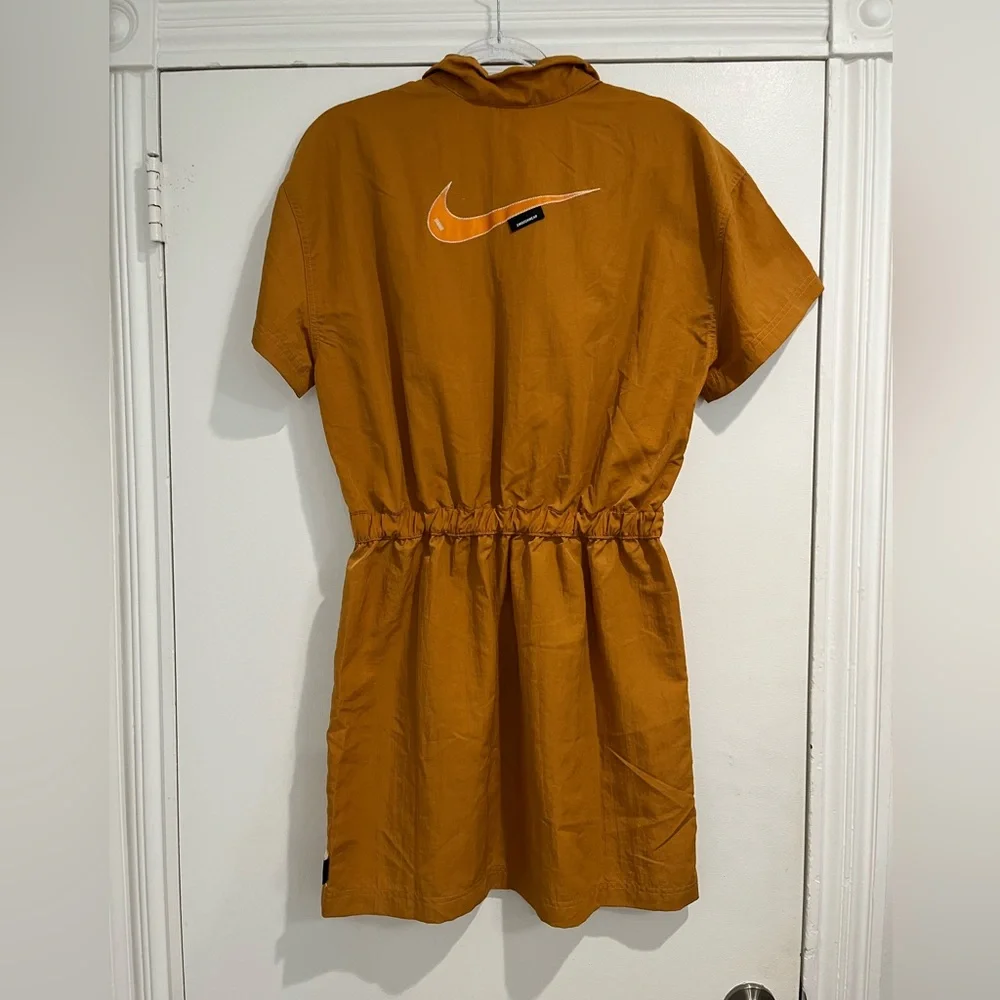 Nike‎ Swooshwear Nylon Desert Ochre/Orange Dress Sz. M NWT